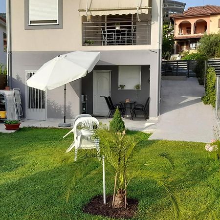 Lia'S Studio Skotina Exterior photo